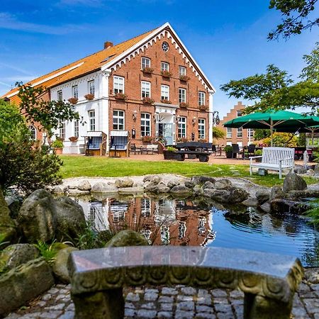 Hotel Landhaus Steinfeld Greetsiel Exterior foto